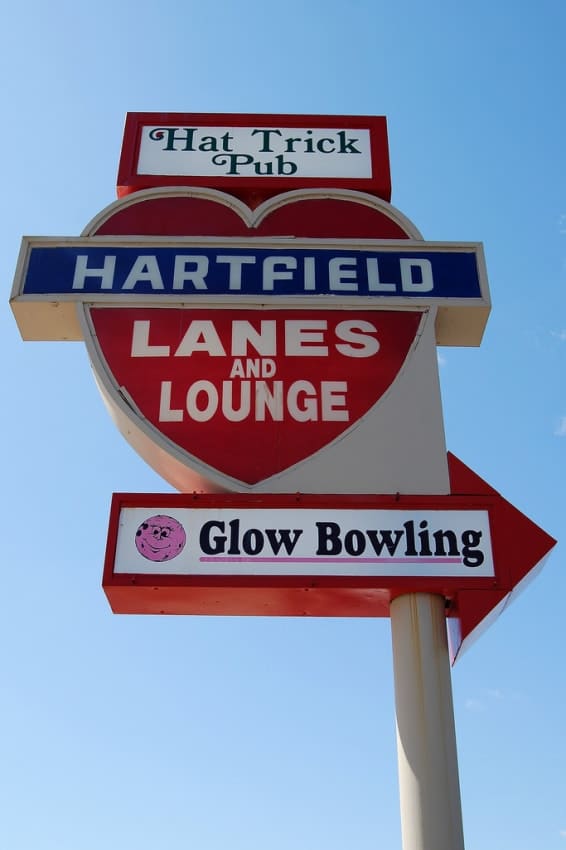 Free Bowling, Dinner & Fun Night! (Michigan)