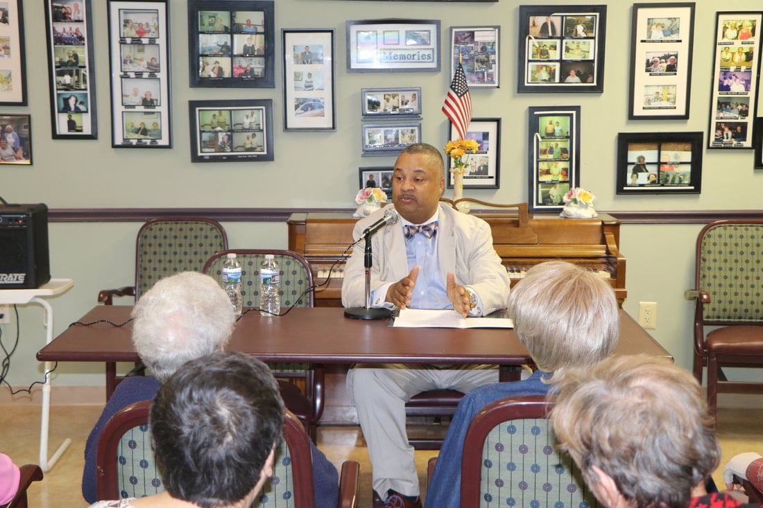 Rep. Donald Payne Jr. Visits Low-Income Seniors At South Orange B’nai B’rith Federation House