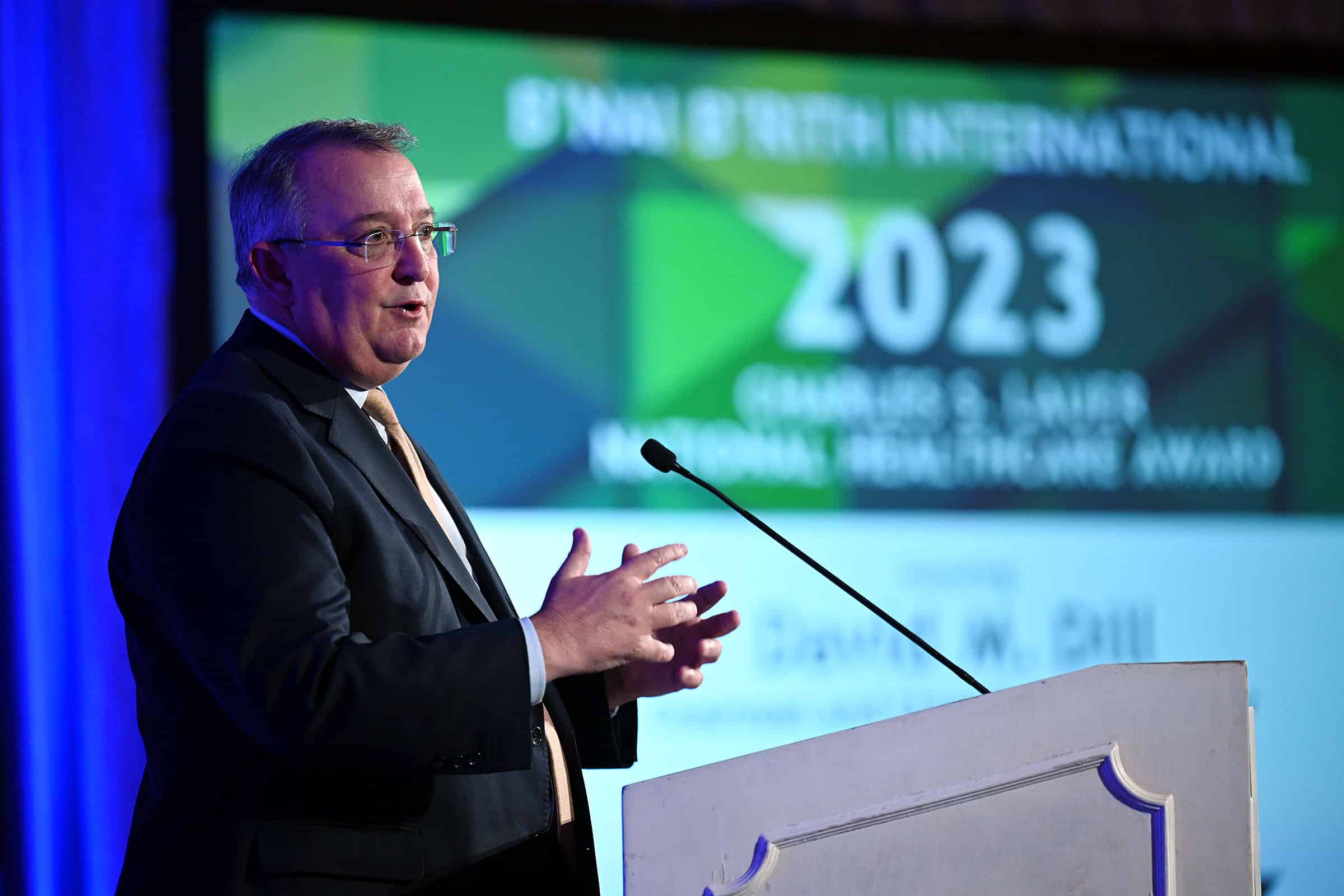 Lifepoint Health Chairman and CEO David Dill Receives 2023 B’nai B’rith National Healthcare Award – B’nai B’rith International